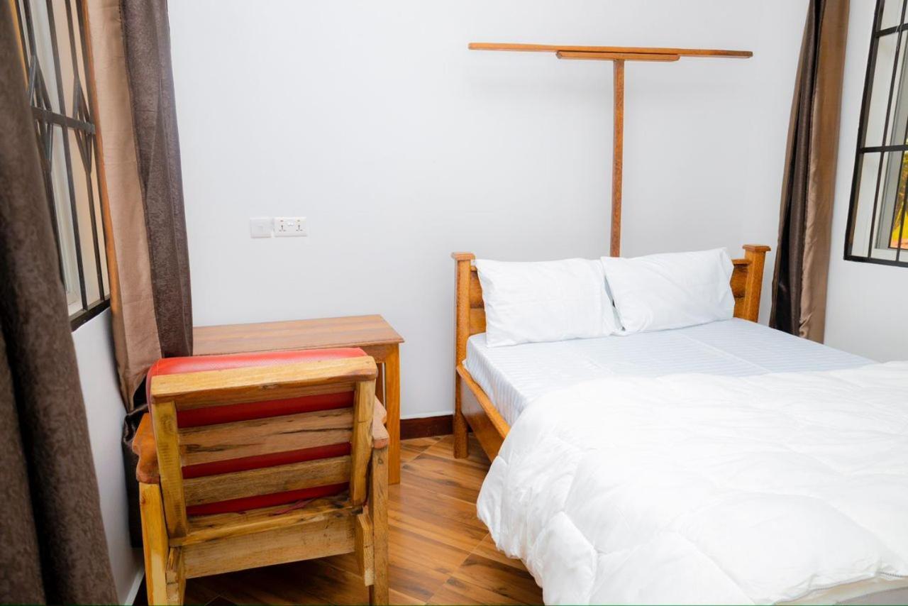 Mangi Mangi Accomodation 南威 外观 照片
