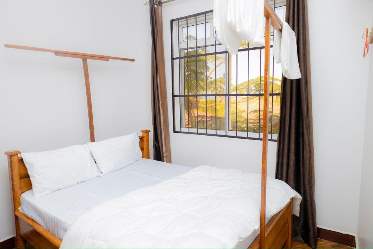 Mangi Mangi Accomodation 南威 外观 照片