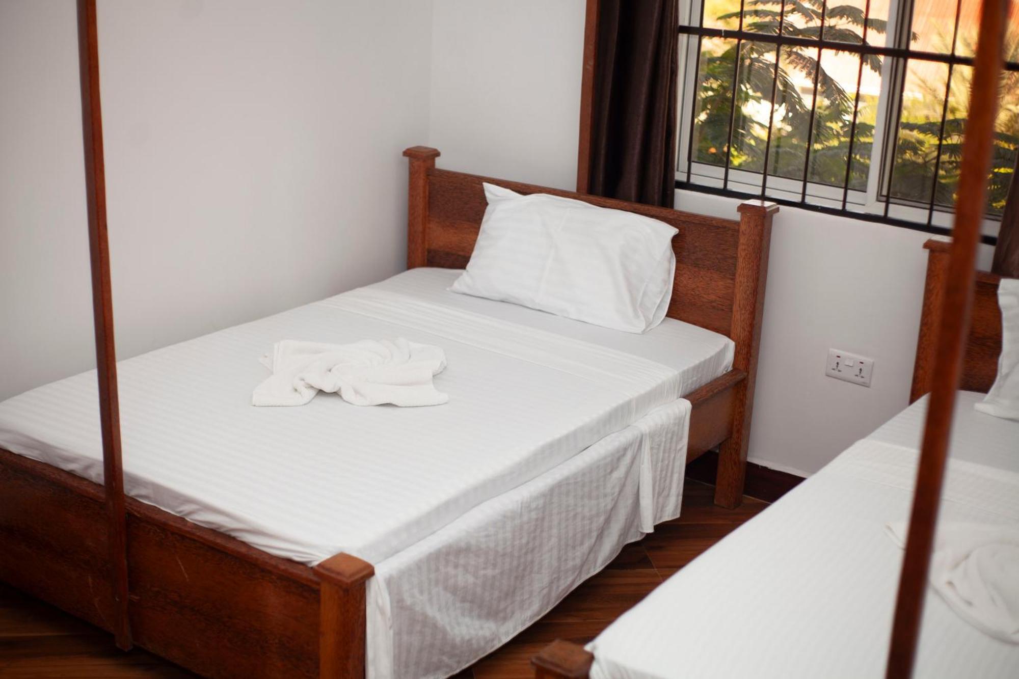 Mangi Mangi Accomodation 南威 外观 照片