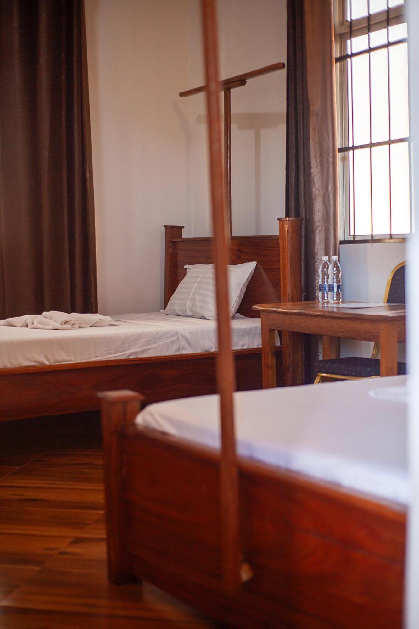 Mangi Mangi Accomodation 南威 外观 照片